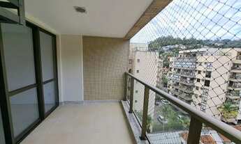 Imagem 4: Cobertura duplex FREEDOM com 4 quartos sendo 2 suítes, churrasqueira, piscina e piso porce