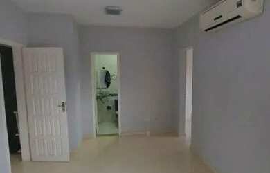 Imagem 3: Lene Pegado Aluga Casa com 5/4 no condomínio fechado Cidade Jardim II