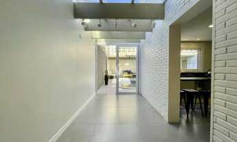 Imagem 6: Casa de alto padrão muito bem localizada no Bairro N. S. de Lourdes em Santa Maria