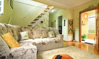 Imagem 3: Bela Casa Mobiliada e Decorada à Venda na Região da Vila Nova Suíça - Campos do Jordão/SP