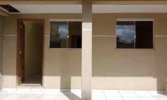 Imagem: Casa em quintal compartilhado