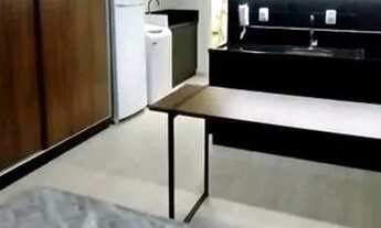 Imagem 2: Apartamento de 1 dormitório completamente mobiliado c/ taxas inclusas, interne e sacada Ce