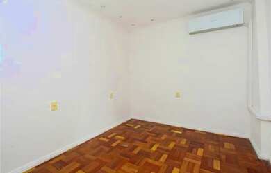 Imagem 12: Apartamento com 2 Dormitorio(s) localizado(a) no bairro Menino Deus em Porto Alegre / Re