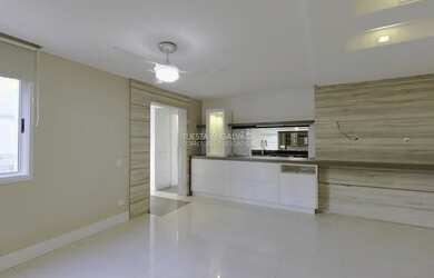 Imagem 3: APARTAMENTO com 2 dormitórios à venda com 212.87m² por R$ 715.000,00 no bairro Novo