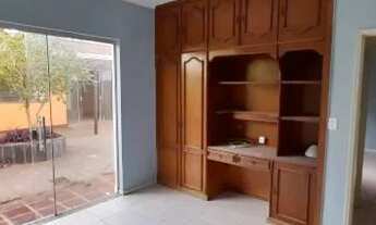 Imagem 6: Casa Comercial no Portão da UEM