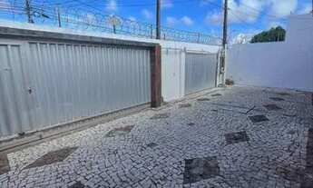 Imagem 2: Casa com 3 dormitórios para alugar por R$ 2.430,00/mês - Cidade dos Funcionários - Fortale