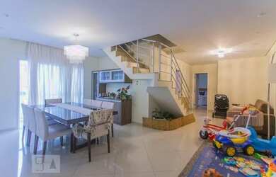 Imagem 2: Apartamento para Aluguel - Nova Petrópolis, 3 Quartos, 303 m2