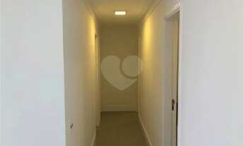 Imagem 3: Apartamento reformado no Paraíso com 107m², 3 dormitórios, 1 suíte e 1 vaga