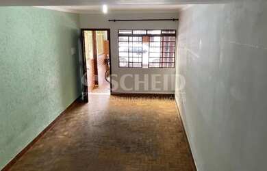 Imagem 7: Sobrado 2 dorms sala ampla 1 vaga, quintal com edicula