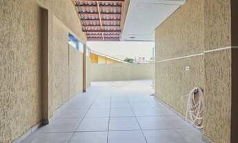 Imagem 5: Sobrado à venda no bairro Uberaba - Curitiba/PR