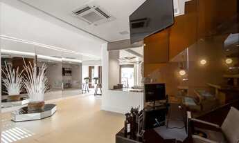 Imagem: Loja Reformada em Excelente Quadra na Gabriel