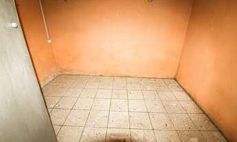 Imagem 7: Casa residencial com 2 quartos, wc social, sala, cozinha, área de serviço, 1 vaga, área pr