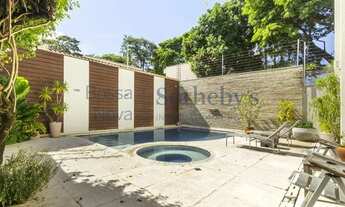 Imagem 3: Casa com espaço gourmet e piscina, próxima ao Parque Villa-Lobos