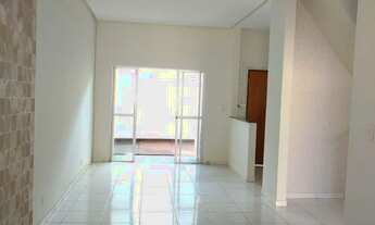 Imagem 4: Dúplex em flores cond. Fechado