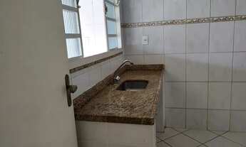 Imagem 2: Casa para aluguel possui 50 metros quadrados com 2 quartos em Federal - São Lourenço - MG