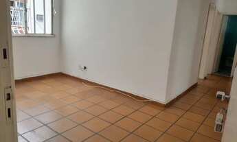 Imagem 2: Apartamento com 2 dormitórios para alugar, 75 m² por R$ 2.672,00/mês - Icaraí - Niterói/RJ