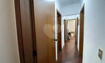 Imagem 4: Amplo apartamento na Região de Santa Terezinha, com 4 dormitórios, sendo uma suíte, duas v