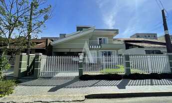 Imagem: JOINVILLE - Casa Padrão - Floresta