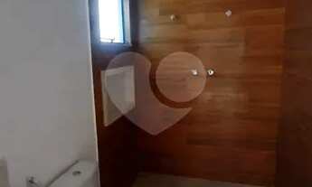 Imagem 6: Casa nova em condomínio na Serra da Cantareira em construção moderna com 3 quartos sendo