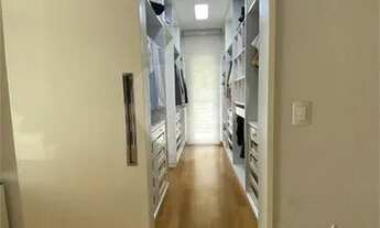 Imagem 6: Maravilhosa casa na Serra Da Cantareira com 3 amplas suítes repletas de armarios