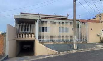 Imagem 2: Casa com 6 quartos - Bairro Alvorada em Cuiabá