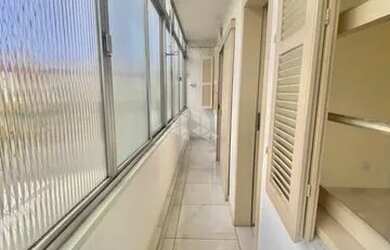 Imagem 6: Apartamento para venda tem 106 metros quadrados com 3 quartos em São Geraldo - Porto Alegr