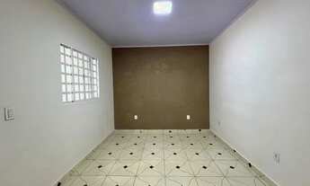 Imagem 7: VENDO CASA COM BOA LOCALIZAÇÃO EM ÁGUAS LINDAS