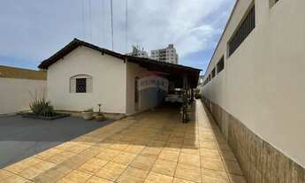 Imagem 3: Casa a venda com 4 quartos no Jardim América