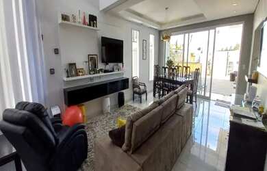 Imagem: Sobrado à venda no Condomínio Residencial