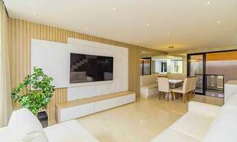 Imagem 2: Sobrado em condomínio à venda, 3 quartos, 1 suíte, 157m², no Pinheirinho, Curitiba, Paraná