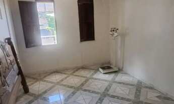 Imagem 7: ALUGO / ESSA CASA SUPER ESPAÇOSA PRÓX AO CENTRO DE MANAUS / 1600+CAUÇÃO. COM VARANDA