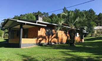 Imagem 2: Fazenda Rancho à Venda no Centro - 3 Dormitórios/Quartos e Área Ampla