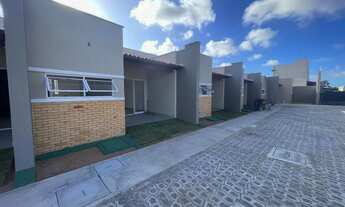 Imagem 2: Casa com 2 e 3 Quartos Próximo a Av. Maria Lacerda Nova Parnamirim no Pronta para Morar pe