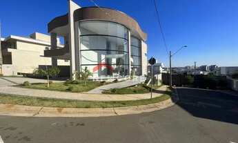 Imagem: Casa de condomínio em Rua Advogado Marco