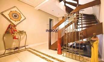 Imagem 4: Casa em Condomínio com 5 Suítes, 375m² , 4 Vagas e Infraestrutura de Clube