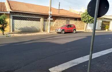 Imagem: Vendo Casa Monte Alegre