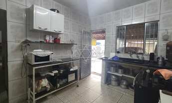 Imagem 7: Edícula com terreno amplo no bairro Jardim das Gaivotas, Caraguatatuba, Litoral Norte de S