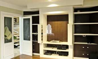 Imagem 6: Casa em Condomínio 560m /Com Moveis Planejados/ 5 Suítes / 4 Vagas de Carro / 7 Banheiros