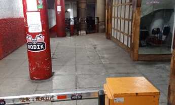 Imagem 2: Passo estacionamento de motos no centro da cidade