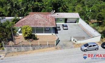 Imagem: Casa com 3 dormitórios à venda, 331 m²