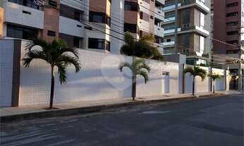 Imagem 2: Apartamento com 150 m², 03 suítes, 02 vagas soltas, nascente / norte