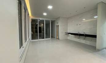 Imagem 3: Venda de Casa Alphaville 2 com 210 mts e 3 suítes em Jardim Itália - Cuiabá - Ma