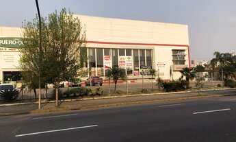 Imagem: Ponto comercial/Loja para aluguel tem 3700m2