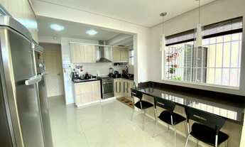 Imagem 5: Sobrado com 3 dormitórios à venda, 200 m² por R$ 1.200.000,00 - Saguaçu - Joinville/SC