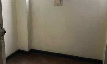 Imagem 7: Sala a 200 metros do metrô com um belo terraço