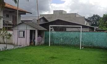 Imagem 3: CASA COM CAMPO DE FUTEBOL!!