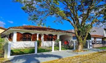 Imagem: Linda casa térrea mobiliada localizada