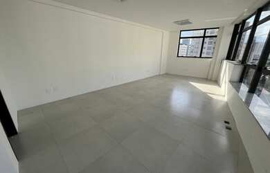 Imagem 6: Ótima Sala comercial no Ed. Square Oficce