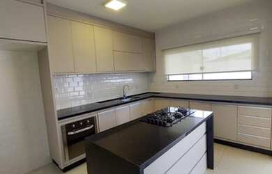 Imagem 5: Casa de alto padrão com designer moderno e ótimo acabamento no Vale dos Cristais V