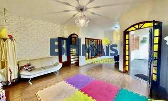 Imagem 5: CASA c/ 425m? de ?rea constru?da - Localiza??o Privilegiada - Jaragu?/BH 04 Qts, 04 banhos